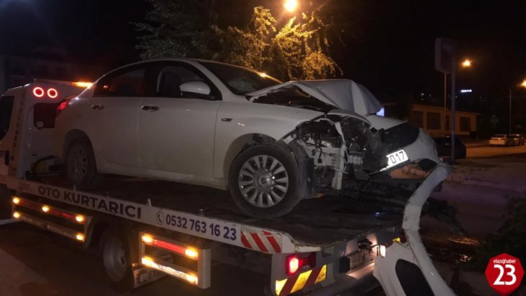 Ataşehir Mahallesinde Trafik Kazası, 2 Yaralı