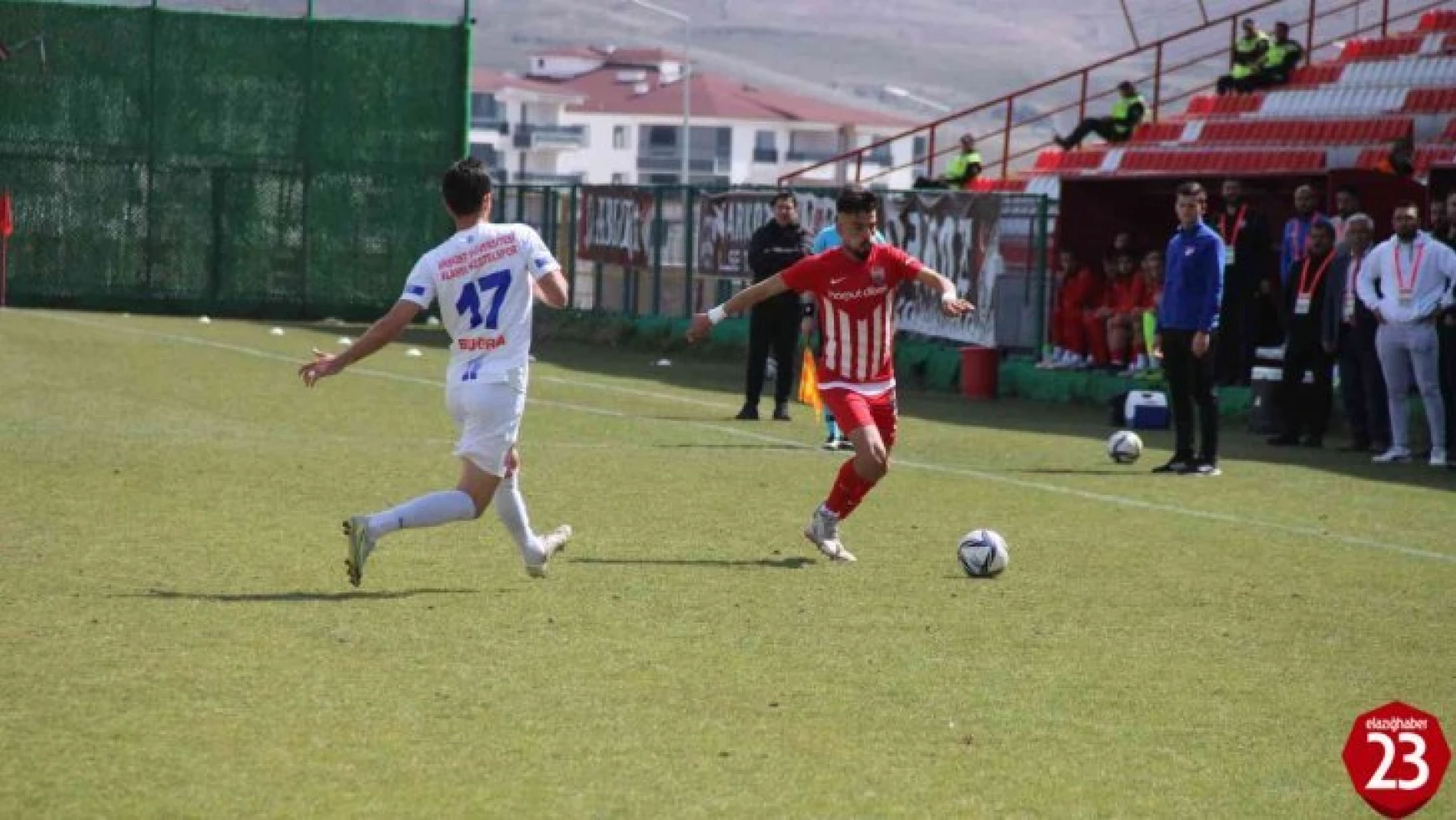 TFF 3. Lig: HD Elazığ Karakoçan: 0 - BÜ Alanya Kestelspor: 0