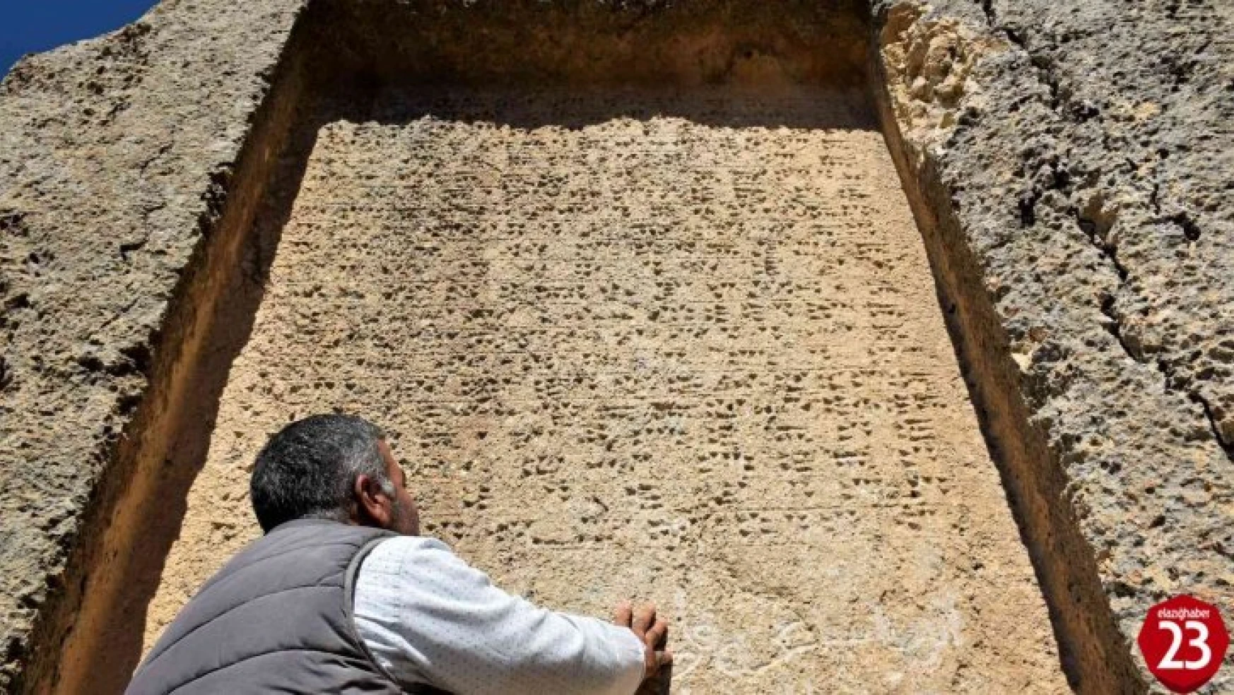 Palu'da Urartular Tarafından Çivi Yazısıyla Yazılan 3 Bin Yıllık Taş Kitabe, İlk Günkü İhtişamını Koruyor