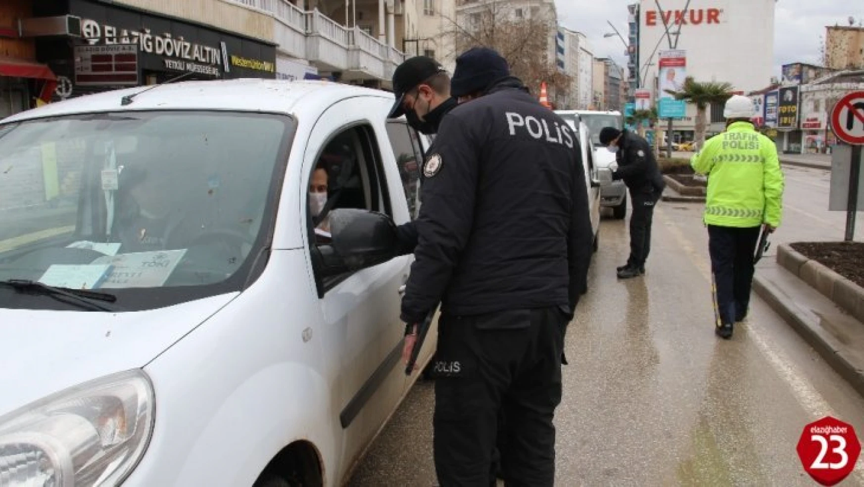 Vakaların yüzde 80'e yakın düştüğü Elazığ'da kısıtlama sessizliği