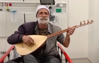 Acil Serviste Sazlı Sürpriz: Vahap Kaplan'dan Moral Veren Mini Konser