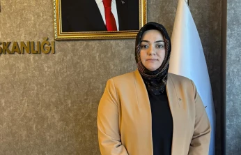 AK Parti Elazığ Teşkilatında Yeniden Yapılanma: Kadın Kolları Başkanı Burcu Tüver'in İstifası İstendi