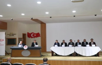 Elazığ, 'Alabalığın Başkenti'nde Sektör Buluşması: 7. Türkiye Su Ürünleri Seminerleri Elazığ'da Gerçekleştirildi