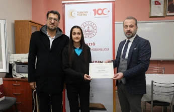 Elazığ'da 'Çevrimiçi Anlamını Bul' Yarışması İl Finali Yapıldı