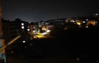 Elazığ'da Polis Kovalamacası: Ulukent Mahallesi'nde Şüpheli Araçla Kaçtı