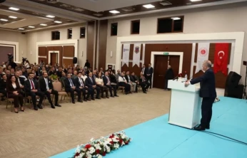 Elazığ'ın 'Beyaz Ev' Sosyal Destek Modeli Uluslararası Kongrede Tanıtıldı