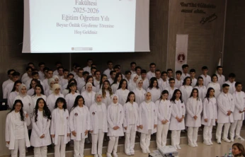 Fırat Üniversitesi Diş Hekimliği Fakültesinde Beyaz Önlük Heyecanı