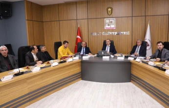 Fırat Üniversitesi'nde İdari Yöneticilerle 2026 Vizyon Toplantısı