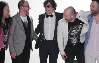 Rock Müziğin Efsane İsmi Ayna Grubu Elazığ'da Sahne Alıyor