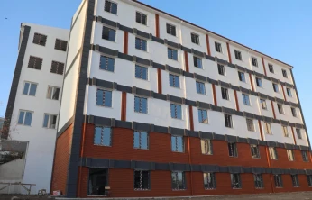 Vali Hatipoğlu, Sare Ana Kız Öğrenci Yurdu'ndaki Çalışmaları İnceledi