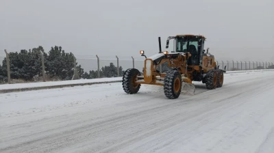 Elazığ Belediyesi Karla Mücadelede Teyakkuzda