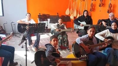 Elazığ'da Gençlik Merkezleri Türkiye'ye Örnek Oluyor