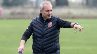 Elazığspor'da Teknik Direktörlük Koltuğu Erkan Sözeri'ye Emanet