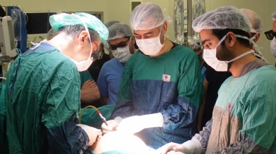 Fırat Üniversitesi Hastanesi'nde Prostat Kanseri Cerrahisine Yönelik 3 Boyutlu Laparoskopi Eğitimi