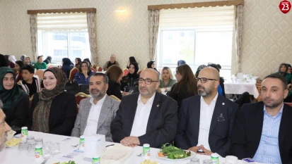 Elazığ'da Anneler Günü'ne Özel Anlamlı Program: Emekçi Kadınlar Unutulmadı
