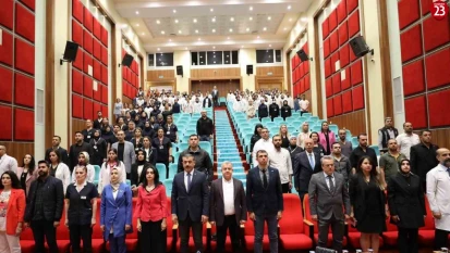 Elazığ'da Hemşireler ve Ebeler Günü Fırat Üniversitesi Hastanesi'nde Anlamlı Bir Programla Kutlandı