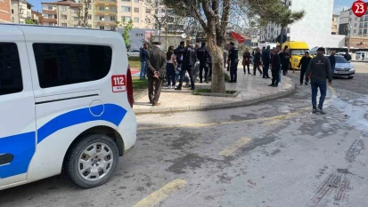 Husumetlisini cadde ortasında bıçaklayan şüpheli yakalandı