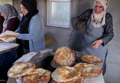 Köyde Kurduğu Tandır Ekmek Fırınında 7 Kadına İstihdam Sağladı
