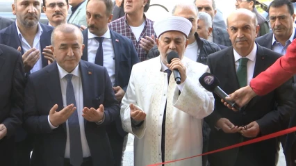 Bahçelievler Hacı Ahmet Saraç Camii Dualarla İbadete Açıldı