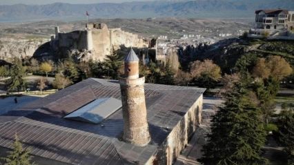 Harput, 4 Bin 500 Yıllık Tarihiyle Zamana Meydan Okuyor