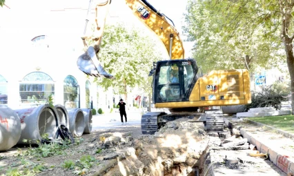 Elazığ Belediyesi'nden Cumhuriyet Mahallesi'nde Altyapı Yenileme Çalışmaları