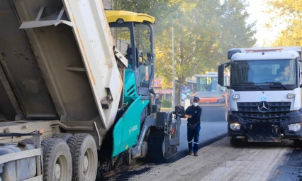 Elazığ Belediyesi Şehir Genelinde Asfalt Çalışmalarını Sürdürüyor