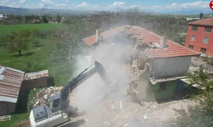 Elazığ'da 'Çöken Binalara İlk Müdahale' eğitimi