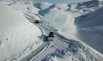 Elazığ'da Kar Beklentisi Sürüyor: Bingöl Beyaza Büründü
