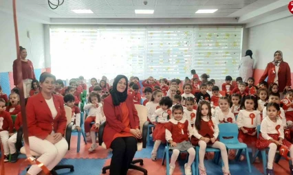 Elazığ'da miniklerin 29 Ekim coşkusu