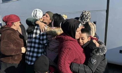 Elazığ'da Misafir Edilen 218 Ahıska Türkü Aile Kalıcı İskanları İçin Ahlat'a Uğurlandı