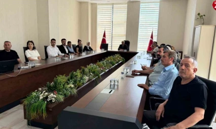 Elazığ'da valilik personeline etik ve etik ilkeleri eğitimi verildi