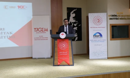 Elazığ'da Yapay Zekâ Destekli Proje Eğitimi Başladı