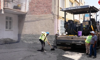Elazığ'da Yol Yenileme Seferberliği: Şehir Adeta Şantiye Alanına Döndü