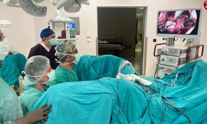 Elazığ Fethi Sekin Şehir Hastanesi'nde İz Bırakmayan V-NOTES Cerrahisi Başarıyla Uygulanıyor