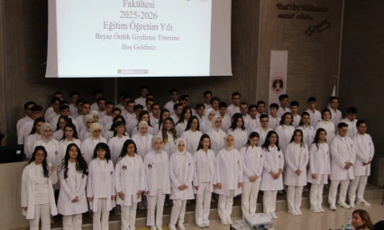 Fırat Üniversitesi Diş Hekimliği Fakültesinde Beyaz Önlük Heyecanı