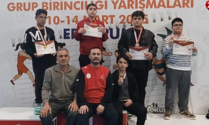 Elazığlı Güreşçiler Erzurum'daki Okul Sporları Müsabakalarında Başarıya Ulaştı