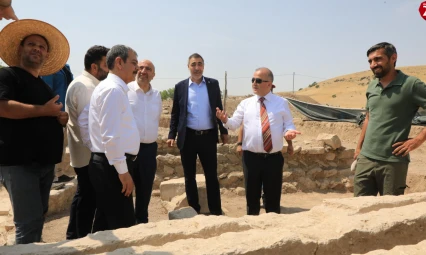 Salkaya'da Kazılar Sürüyor: Elazığ'ın Tarihi Zenginliği Ortaya Çıkıyor