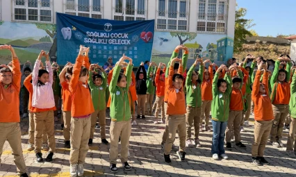 Sivrice'de 'Sağlıklı Çocuk, Sağlıklı Gelecek' Programı Düzenlendi