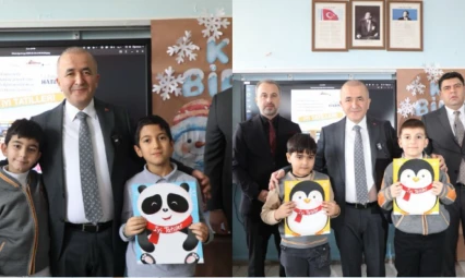 Vali Hatipoğlu Karakoçan'da Öğrencilerin Karne Sevincine Ortak Oldu