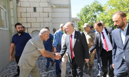 Vali Hatipoğlu, Salıbaba Mahallesi'nde Esnaf ve Vatandaşlarla Buluştu