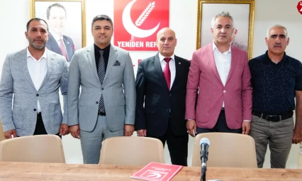 Yeniden Refah Partisi Baskil İlçe Başkanlığı'nda Devir Teslim Töreni Yapıldı