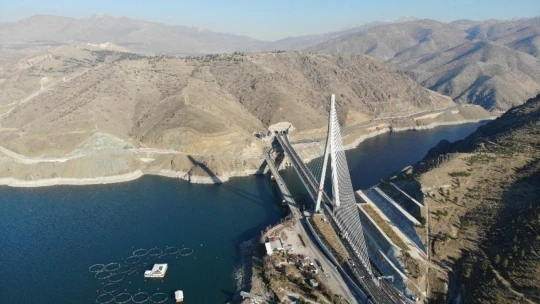 16 ili bağlayan yeni Kömürhan Köprüsü bugün açılıyor