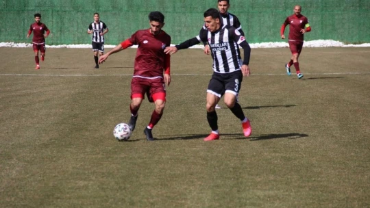 2. Lig Kırmızı Grup: Elazığspor: 1 - Etimesgut Belediyespor: 4