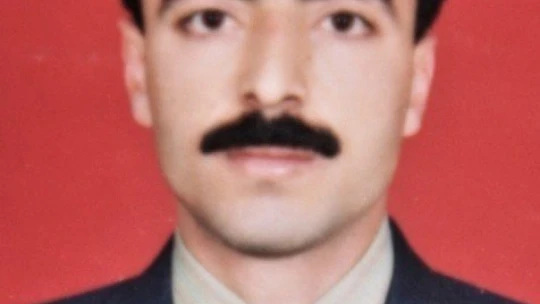 26 yıl önce şehit edilen 6 öğretmenden Elazığlı Rüstem Şen kabri başında anıldı
