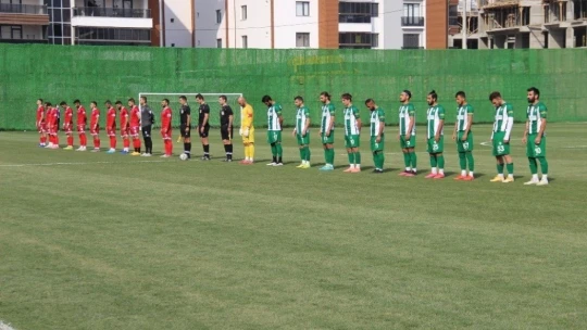 3. Lig: Elazığ Karakoçan: 2 - Şile Yıldızspor: 4