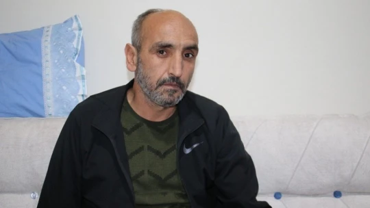 Ailesini depremde kaybetti kendisi 12 saat sonra kurtuldu:'Bir kişi çıktığı zaman sanki ben çıkıyorum'
