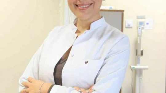 Anne karnındaki bebeğe stent takıldı