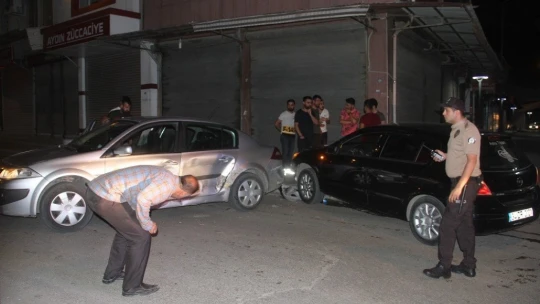 Çarşı Mahallesinde Trafik Kazası, 4 Yaralı