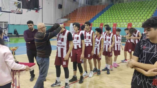 Basketbol Yerel Lig U16 müsabakaları sona erdi
