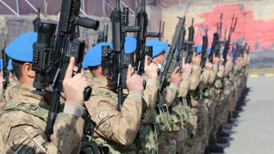 Bir tarafta gurur, bir tarafta hüzün, JÖH timleri Suriye'ye uğurlandı